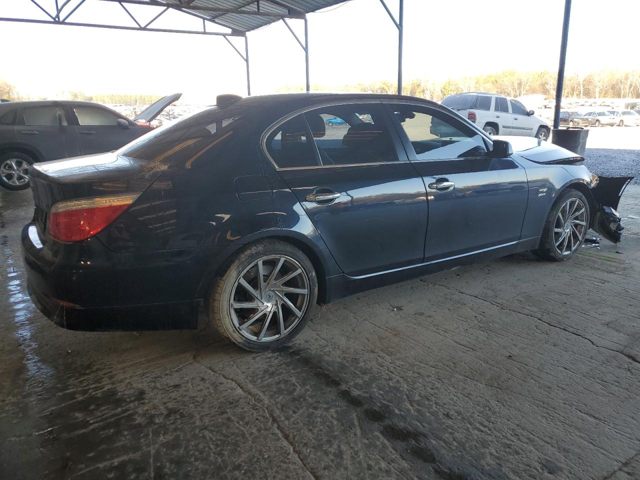 Obraz 3 z 2010 BMW 535 XI 2010 z VIN WBANV9C59AC138569