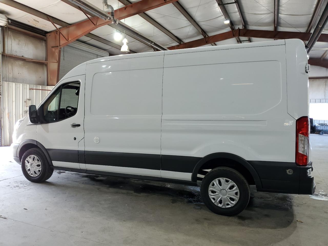 Image 2 of 2019 FORD TRANSIT T-250 2019 with VIN 1FTYR2CM1KKA87580
