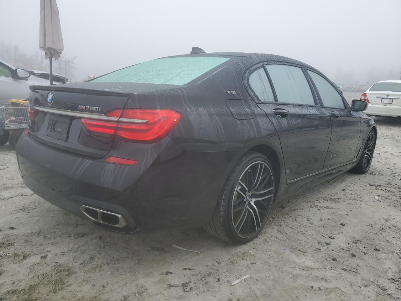 Изображение 3 2018 BMW M760 XI 2018 с VIN WBA7H6C57JG614972