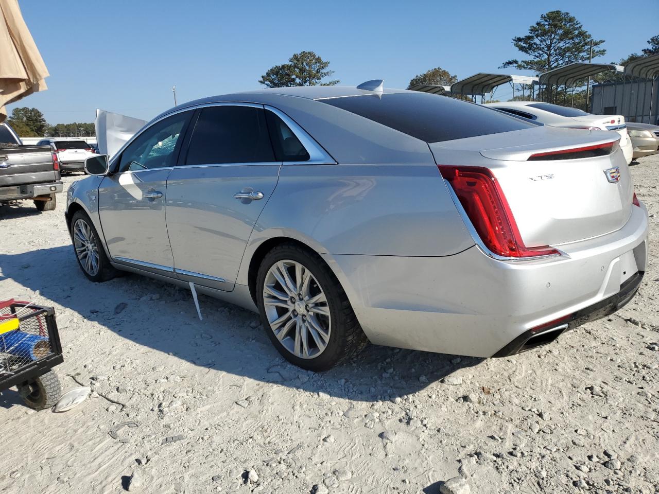 Obraz 2 z 2019 CADILLAC XTS LUXURY 2019 z VIN 2G61M5S35K9110048