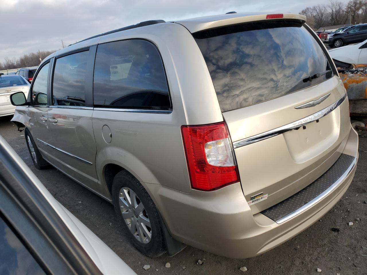 Image 2 of 2015 CHRYSLER TOWN & COUNTRY TOURING 2015 with VIN 2C4RC1BG6FR637570
