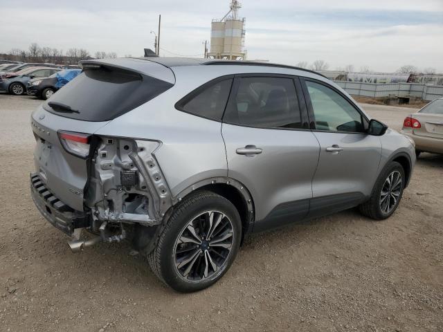 Image 3 of 2022 FORD ESCAPE SE 2022 with VIN 1FMCU9BZ4NUB06996