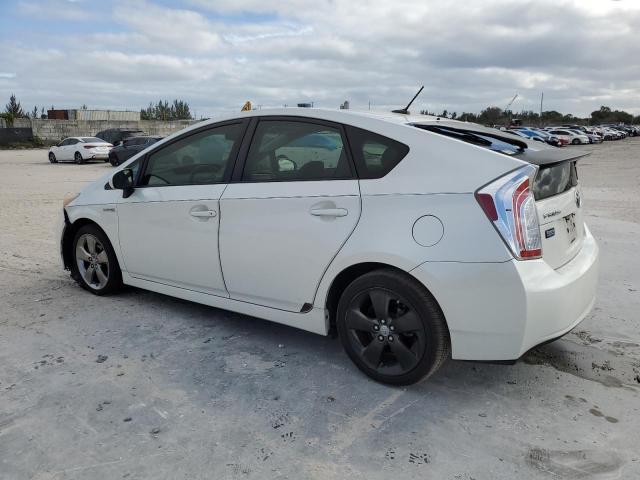 Obraz 2 z 2013 TOYOTA PRIUS  2013 z VIN JTDKN3DU0D1661701