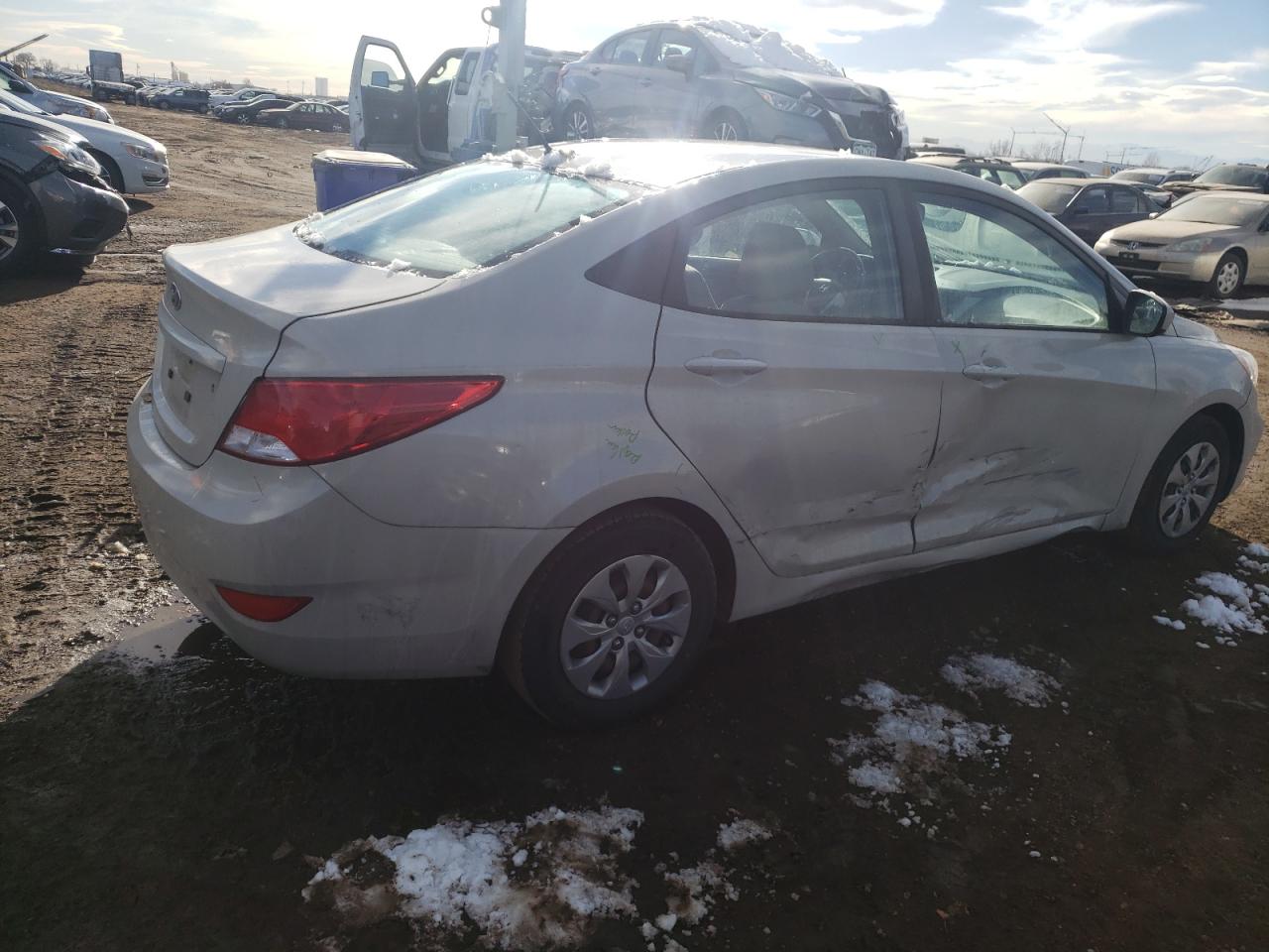 Image 3 of 2017 HYUNDAI ACCENT SE 2017 with VIN KMHCT4AE8HU173061