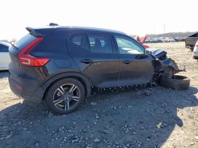 Изображение 3 2023 VOLVO XC40 CORE 2023 с VIN YV4L12UK2P2054557