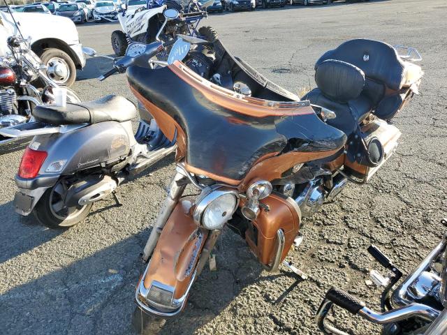 Obraz 2 z 2008 HARLEY-DAVIDSON FLHTCUI 105TH ANNIVERSARY EDITION 2008 z VIN 1HD1FC4428Y618899