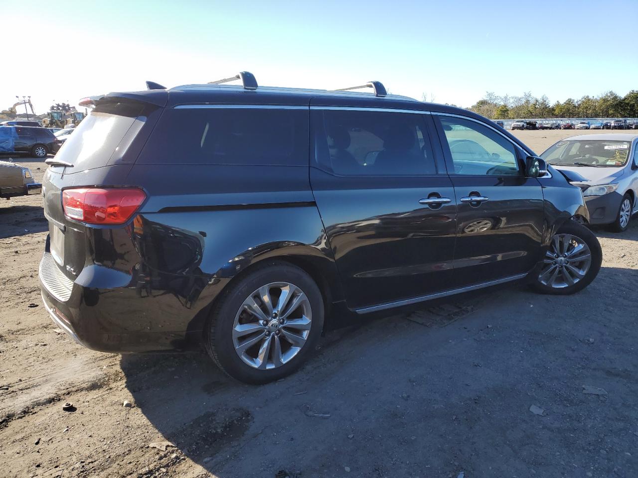 Изображение 3 2018 KIA SEDONA SXL 2018 с VIN KNDME5C18J6348874