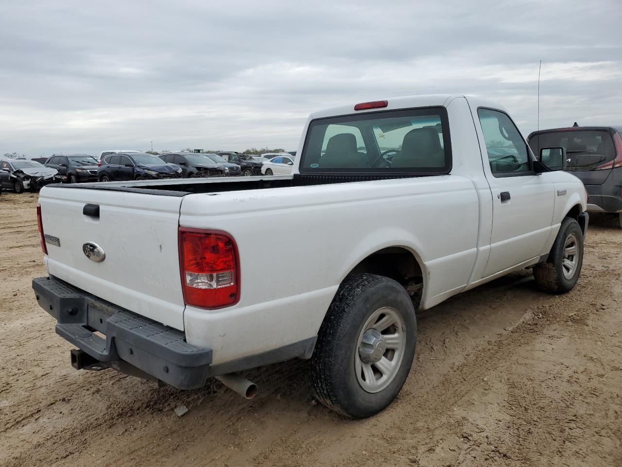 Image 3 of 2009 FORD RANGER  2009 with VIN 1FTYR10D19PA50427