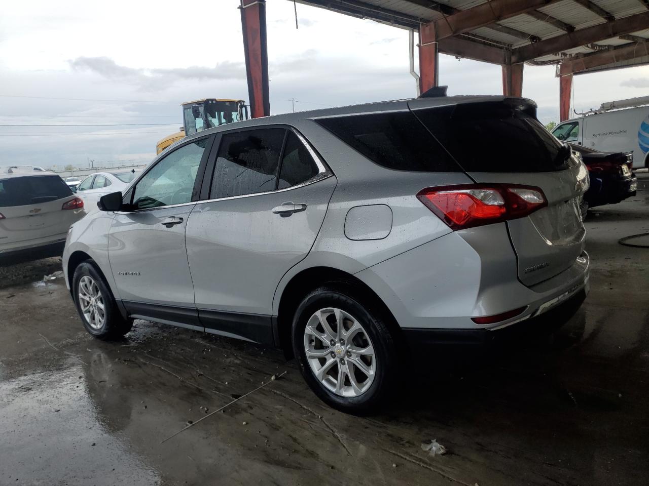 Image 2 of 2021 CHEVROLET EQUINOX LT 2021 with VIN 2GNAXTEV1M6141606