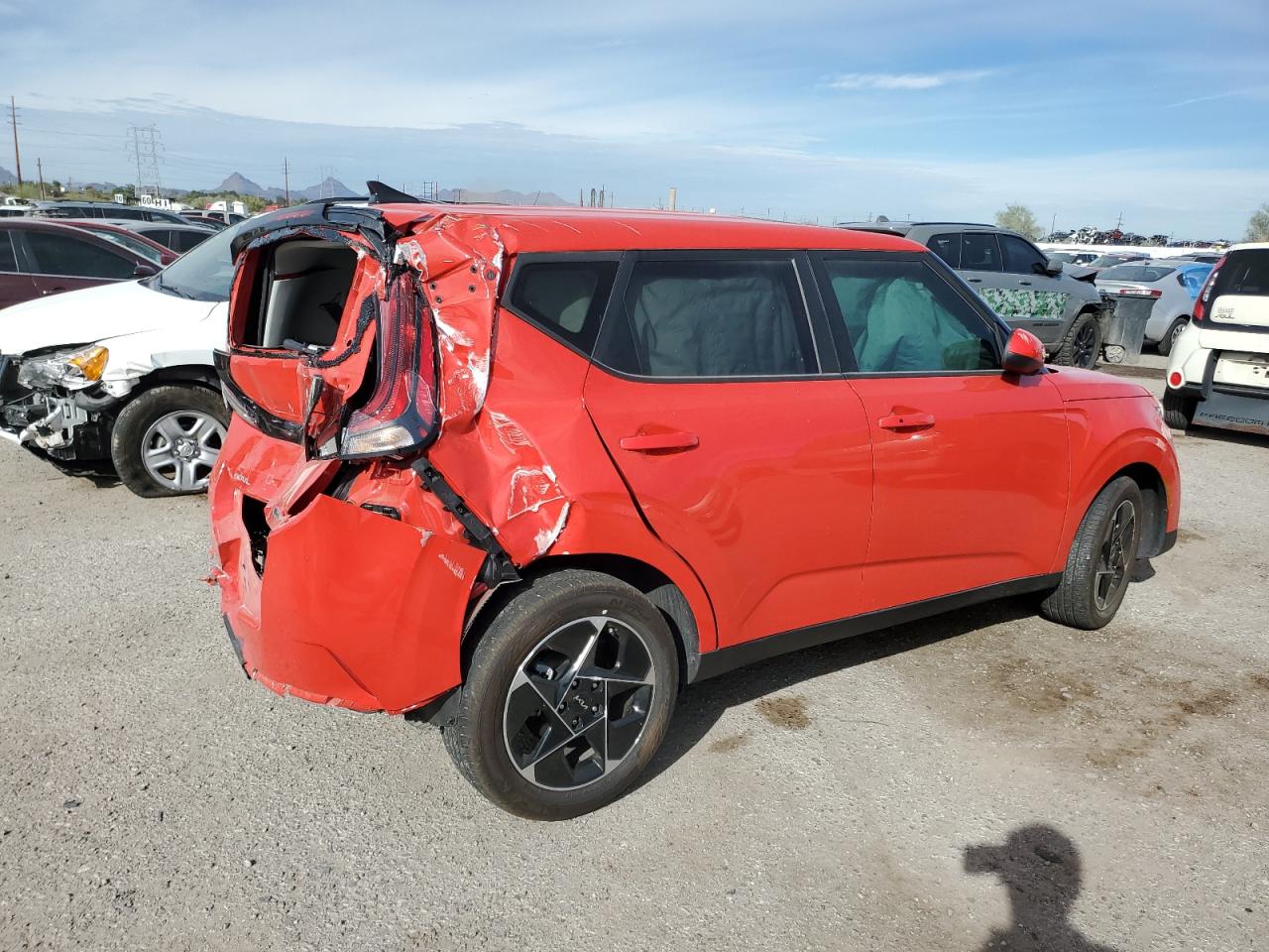 Obraz 3 z 2023 KIA SOUL EX 2023 z VIN KNDJ33AU0P7197381