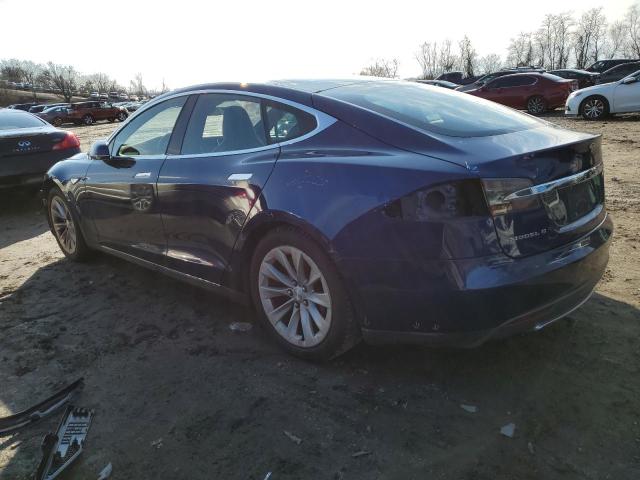 Obraz 2 z 2016 TESLA MODEL S  2016 z VIN 5YJSA1E26GF134092