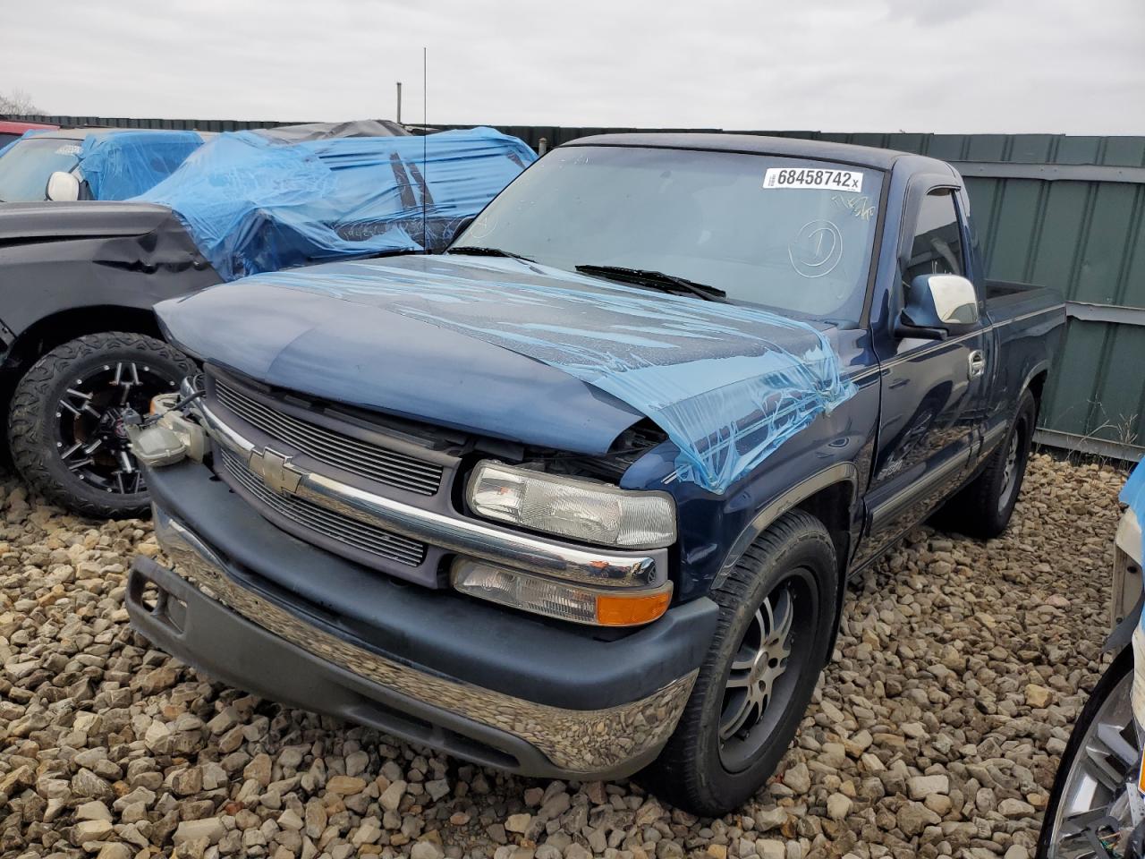 Image 1 of 2002 CHEVROLET SILVERADO C1500 2002 with VIN 1GCEC14T62Z122366