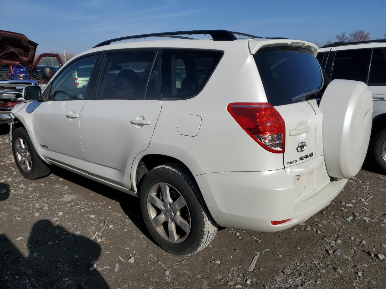 Image 2 of 2008 TOYOTA RAV4 LIMITED 2008 with VIN JTMZD31V185091222