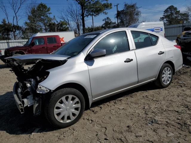 Obraz 1 z 2018 NISSAN VERSA S 2018 z VIN 3N1CN7AP2JL802656