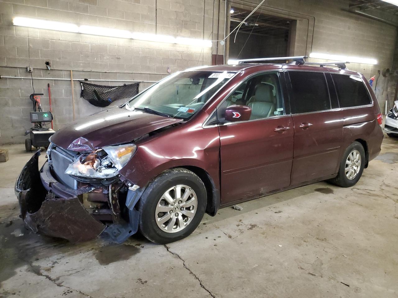Image 1 of 2008 HONDA ODYSSEY EXL 2008 with VIN 5FNRL38748B403302