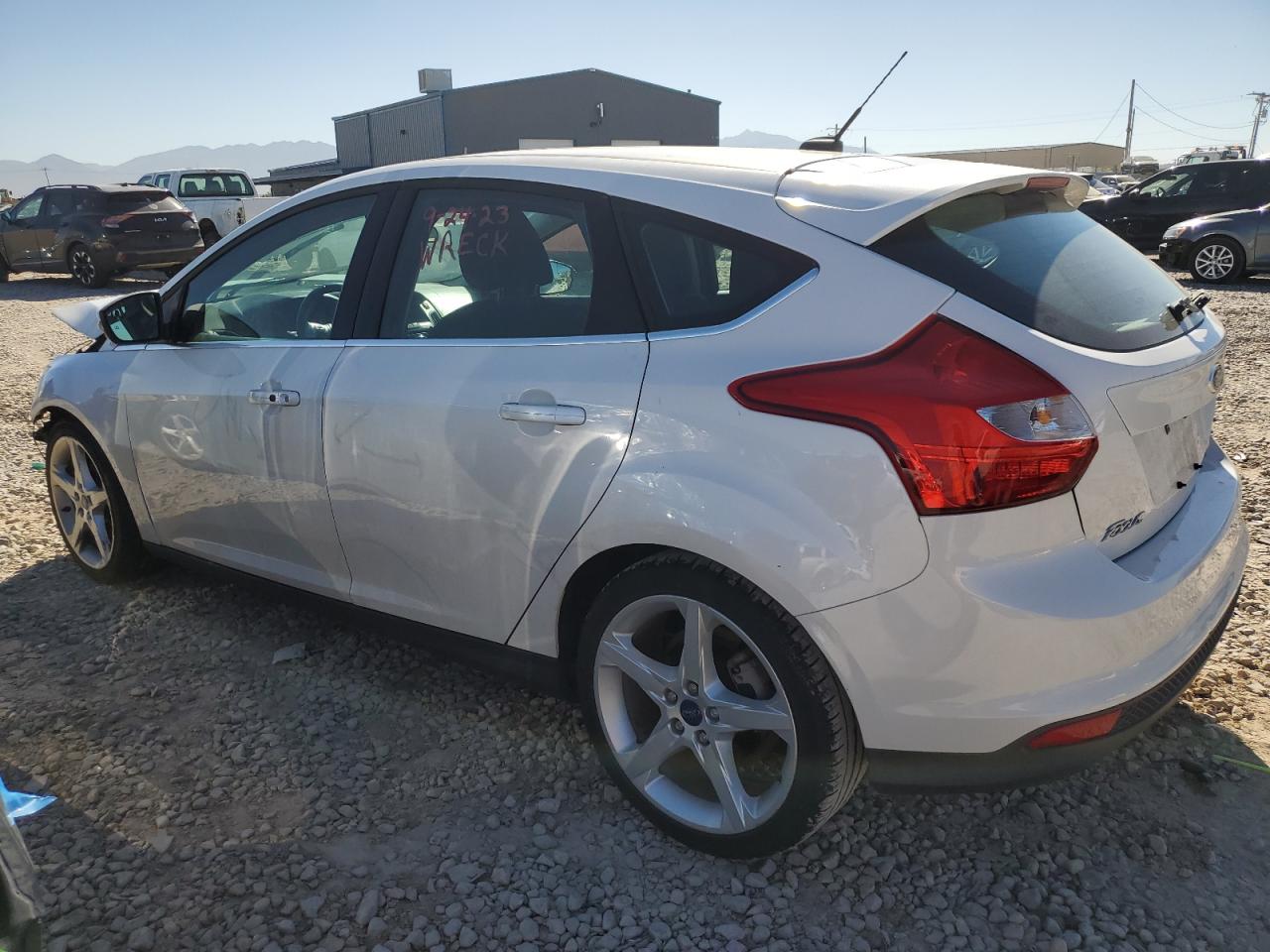 Image 2 of 2012 FORD FOCUS TITANIUM 2012 with VIN 1FAHP3N2XCL390141