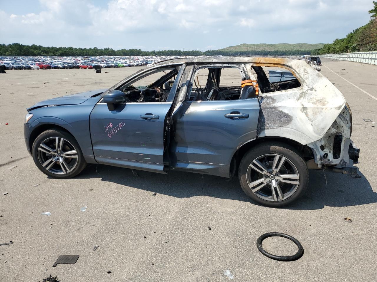 Изображение 2 2021 VOLVO XC60 T5 MOMENTUM 2021 с VIN YV4102RK3M1835575