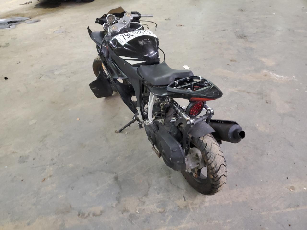 Obraz 3 z 2015 TATO MC SCOOTER 2015 z VIN L9NTEACX5F1200017