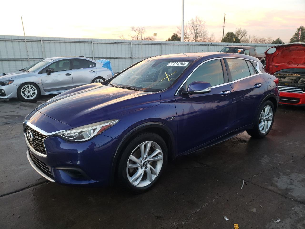 2018 INFINITI QX30 BASE 2018 image