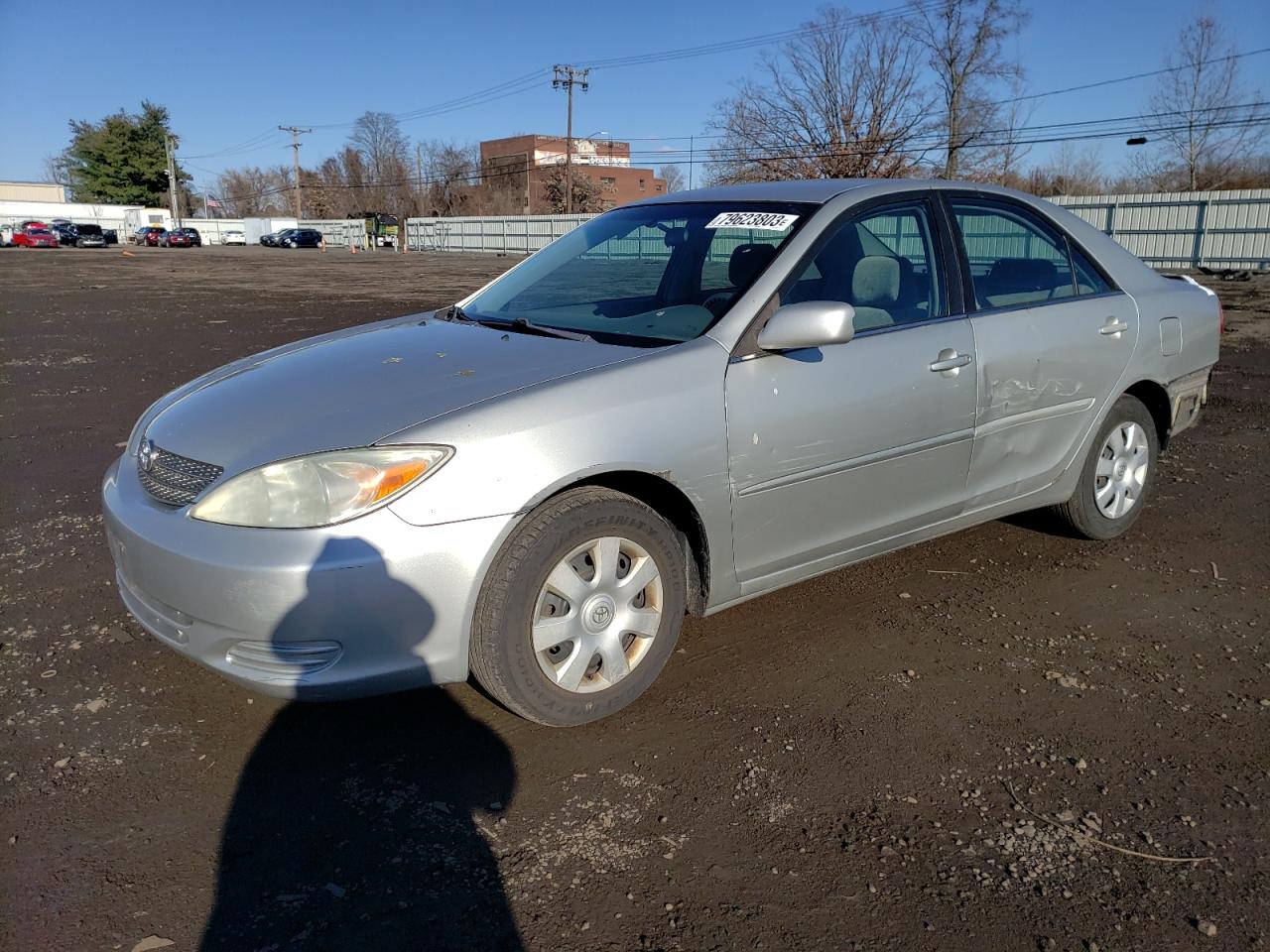 Obraz 1 z 2002 TOYOTA CAMRY LE 2002 z VIN 4T1BE32KX2U047912