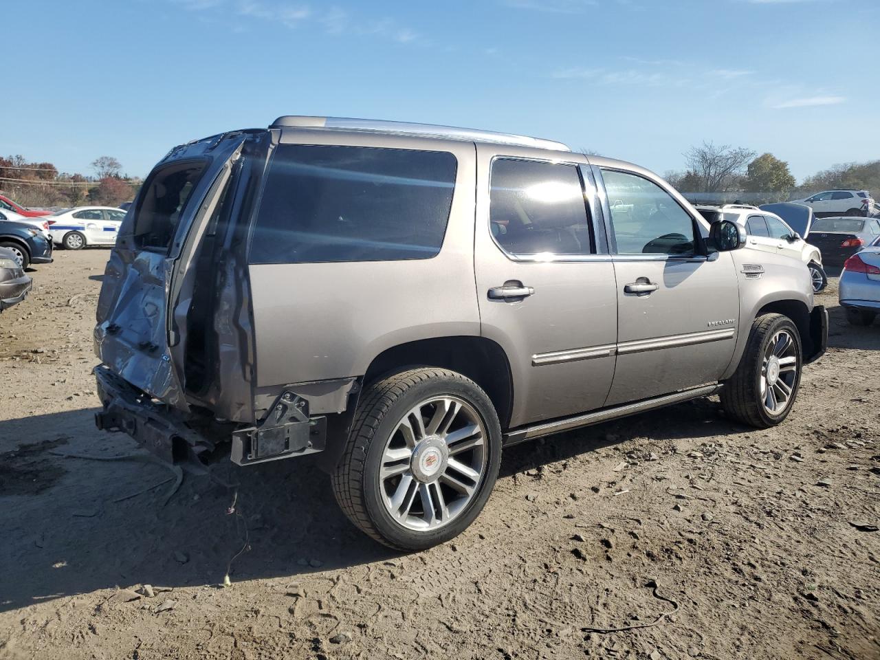 Изображение 3 2014 CADILLAC ESCALADE PREMIUM 2014 с VIN 1GYS4CEFXER191211