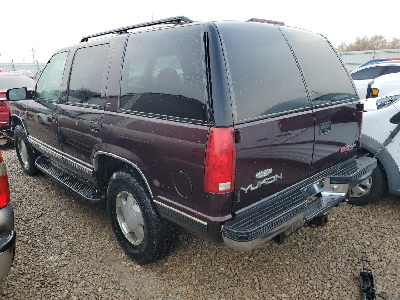 Obraz 2 z 1996 GMC YUKON  1996 z VIN 1GKEK13R2TJ732259