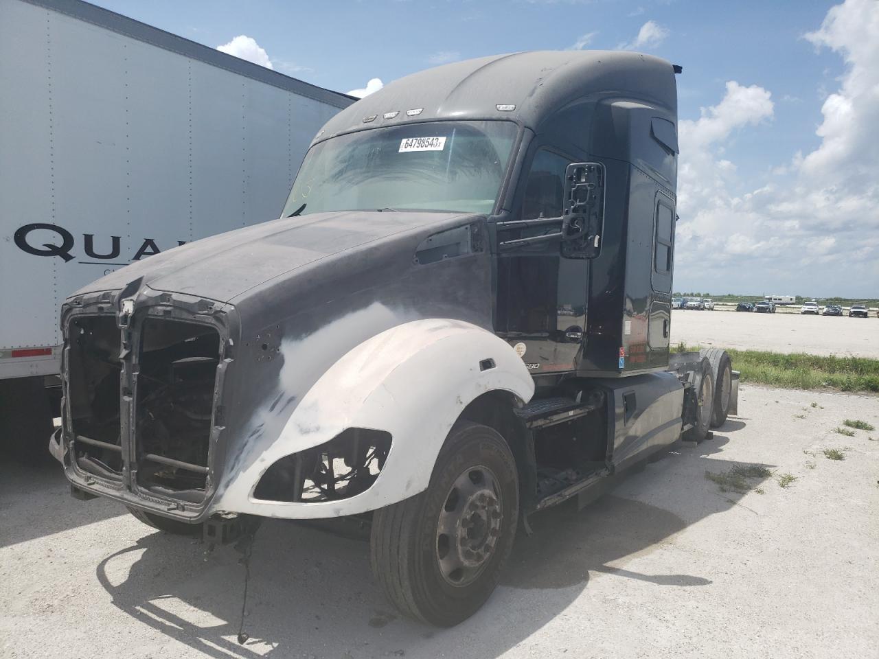 Изображение 2 2018 KENWORTH CONSTRUCTION T680 2018 с VIN 1XKYD49XXJJ200821