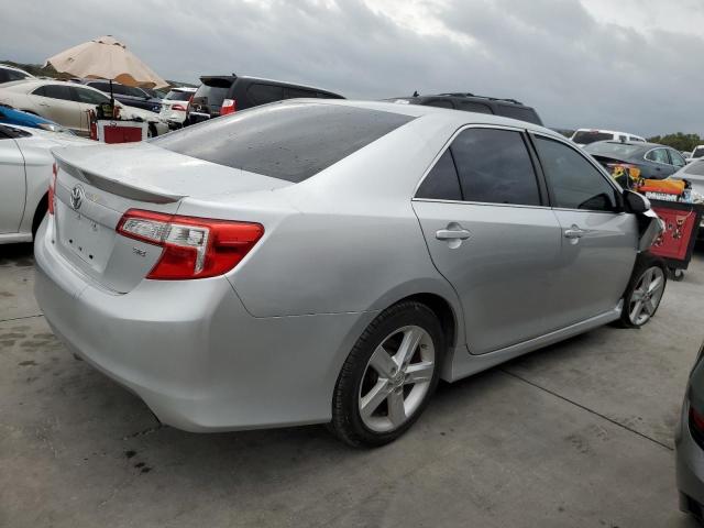 Obraz 3 z 2013 TOYOTA CAMRY L 2013 z VIN 4T1BF1FK1DU682452