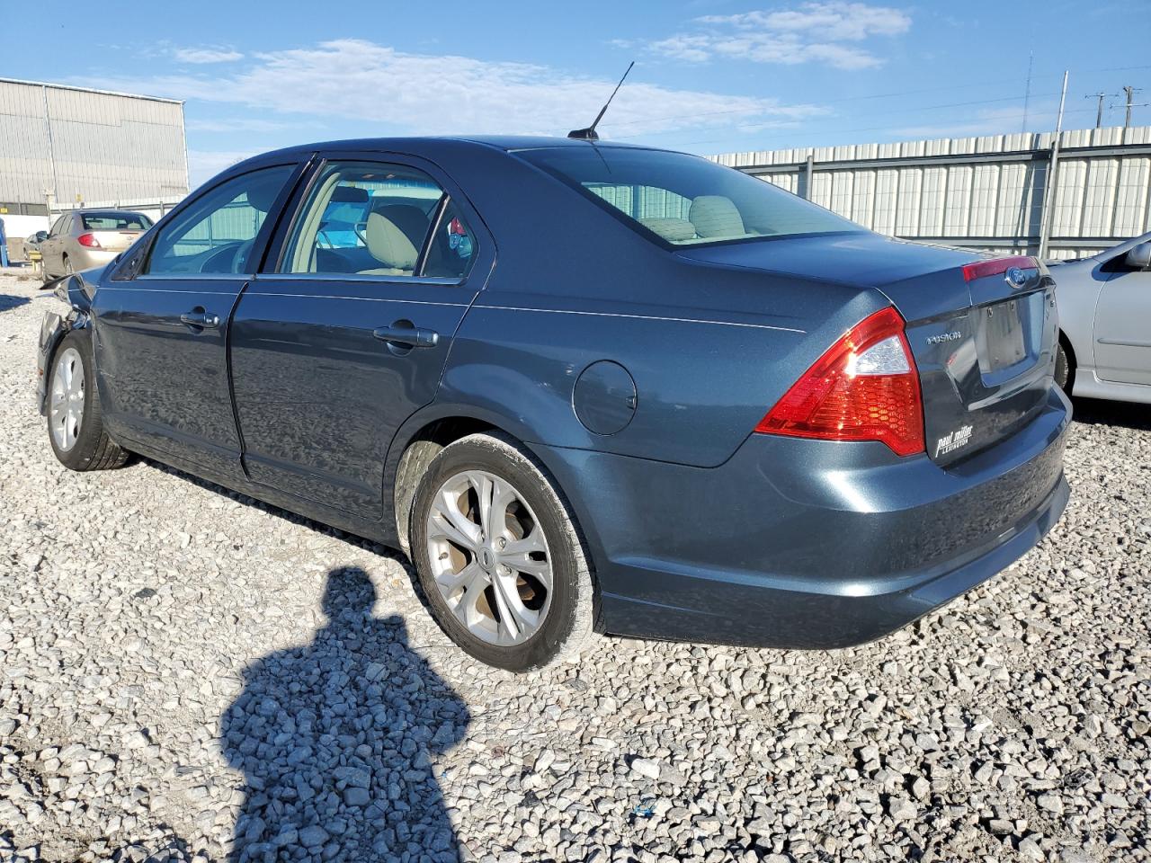 Изображение 2 2012 FORD FUSION SE 2012 с VIN 3FAHP0HA8CR105505
