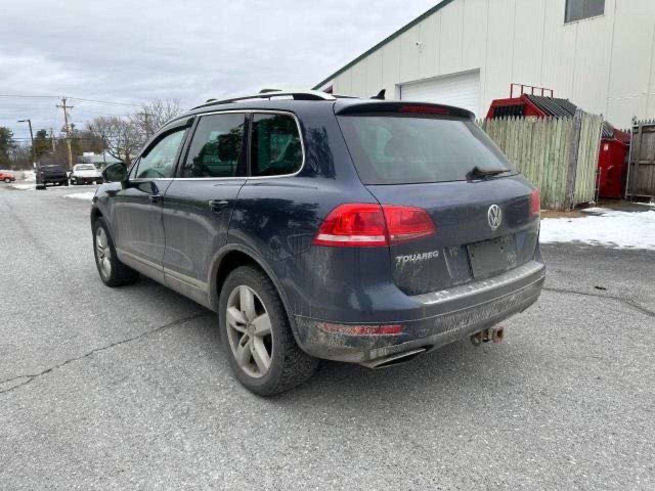 Obraz 3 z 2011 VOLKSWAGEN TOUAREG V6 TDI 2011 z VIN WVGFK9BP9BD001514