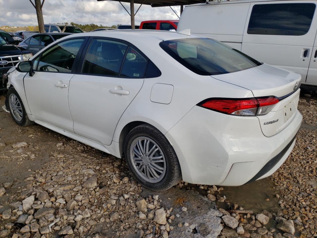 Image 2 of 2020 TOYOTA COROLLA LE 2020 with VIN JTDEPRAE2LJ026517