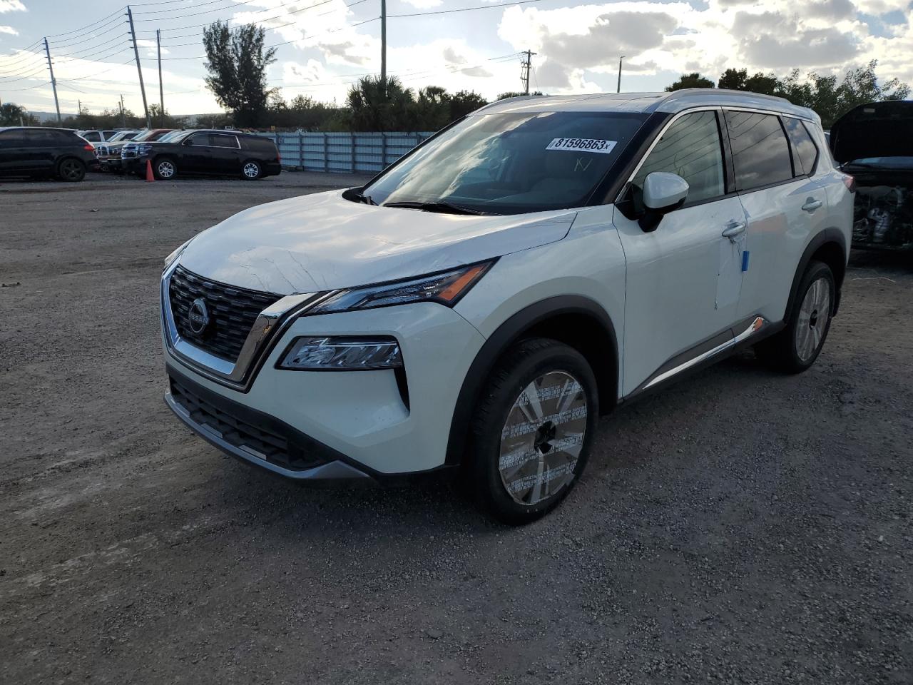 Obraz 2023 NISSAN ROGUE SL 2023