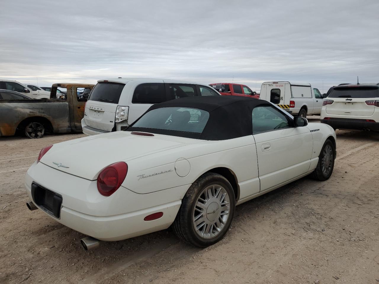 Изображение 3 2003 FORD THUNDERBIRD  2003 с VIN 1FAHP60A53Y110709