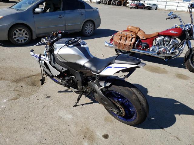 Изображение 3 Yamaha Yzfr1 C 2015 с VIN JYARN39Y2FA000390