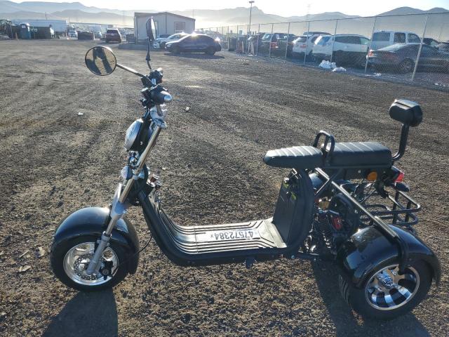 Image 3 of 2024 ELEC SCOOTER 2024 with VIN R36CP3000NA012331