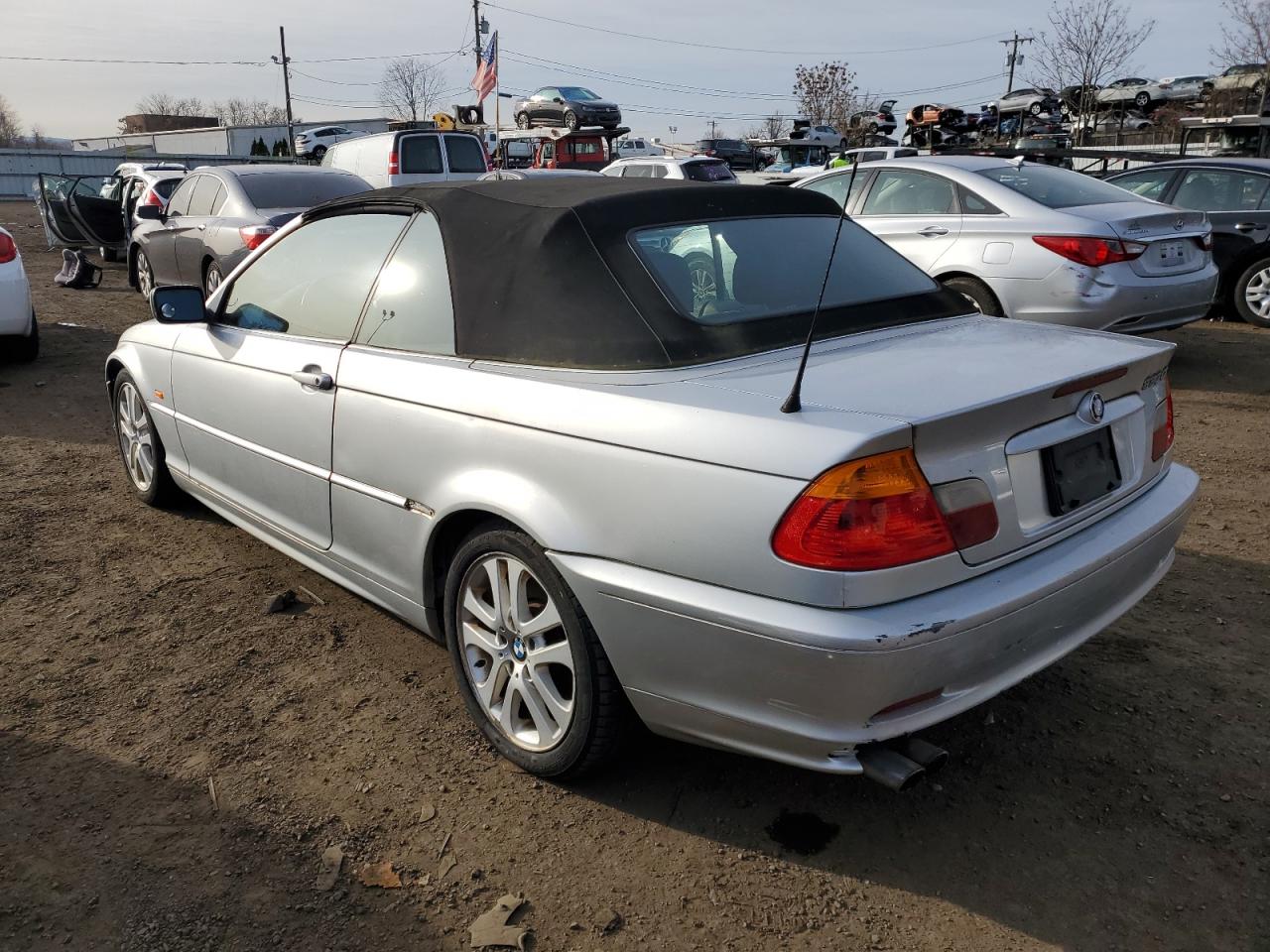 Изображение 2 2003 BMW 330 CI 2003 с VIN WBABS53493JU98516