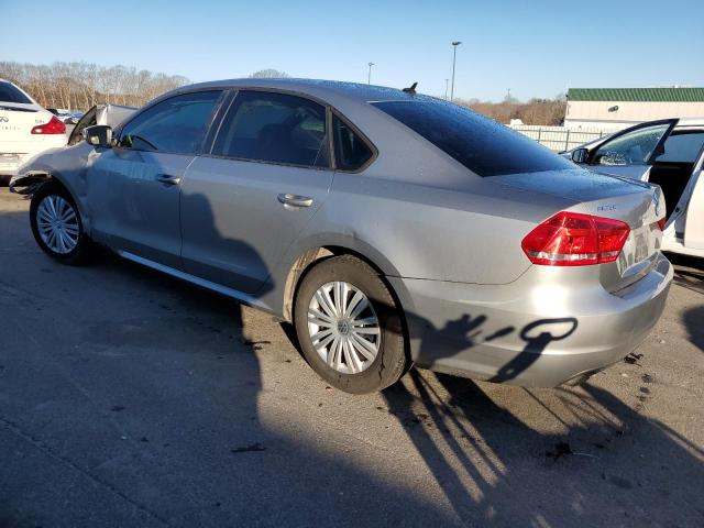 Изображение 2 2014 VOLKSWAGEN PASSAT S 2014 с VIN 1VWAT7A39EC040156