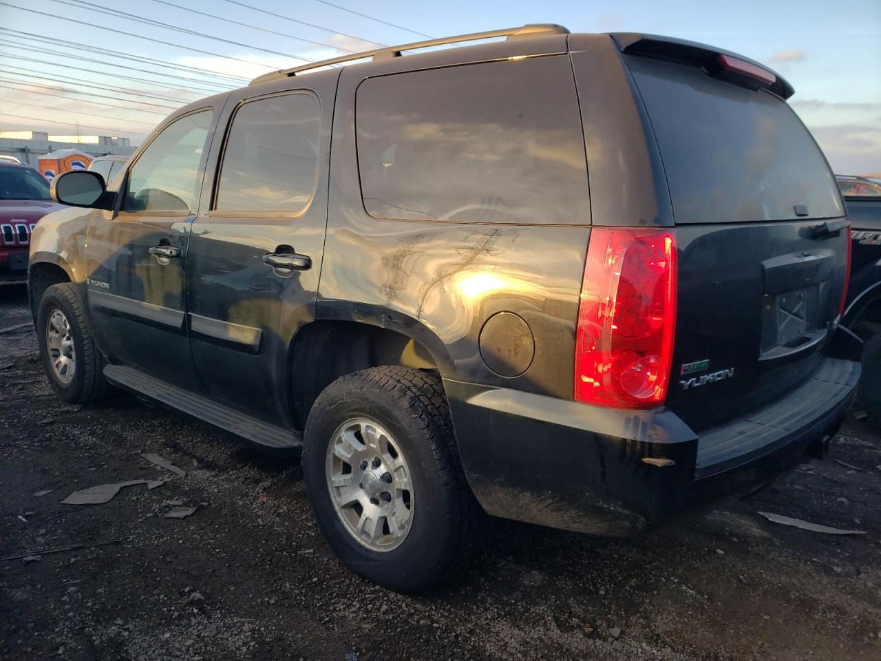 Image 2 of 2008 GMC YUKON  2008 with VIN 1GKFK13018J143295