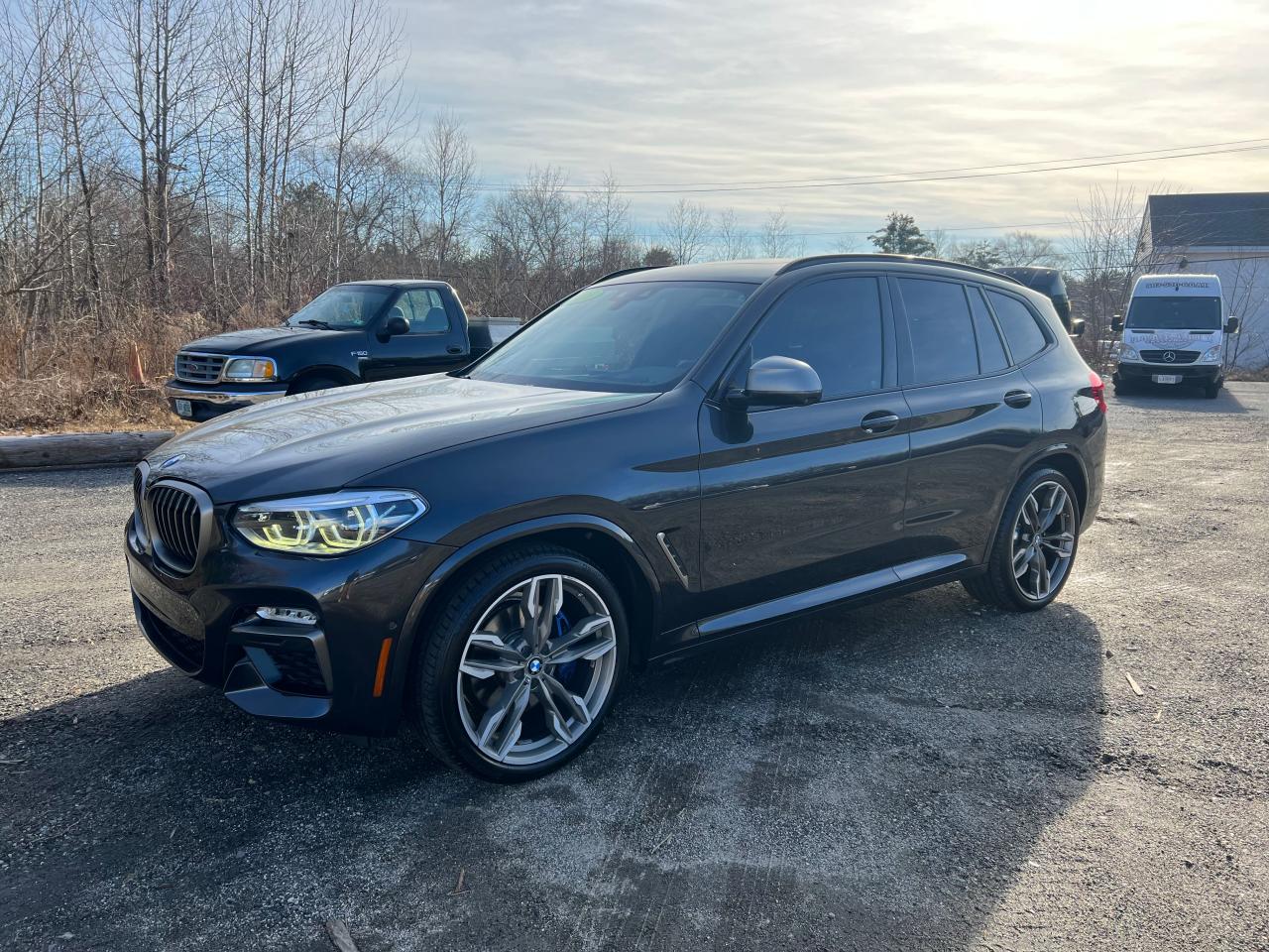 Obraz 2 z 2018 BMW X3 XDRIVEM40I 2018 z VIN 5UXTS3C52J0Z00298