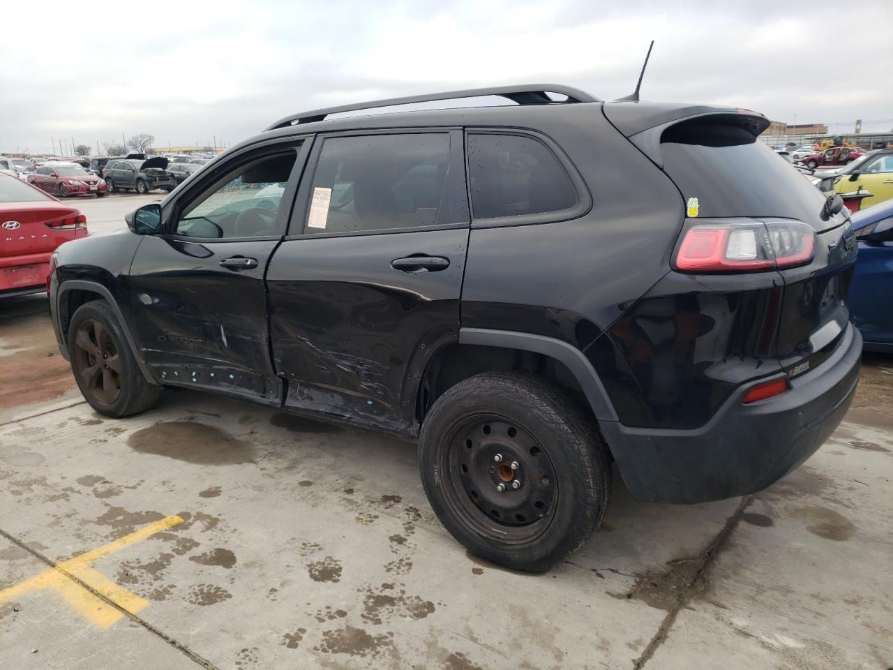 Image 2 of 2020 JEEP CHEROKEE LATITUDE PLUS 2020 with VIN 1C4PJLLBXLD552693