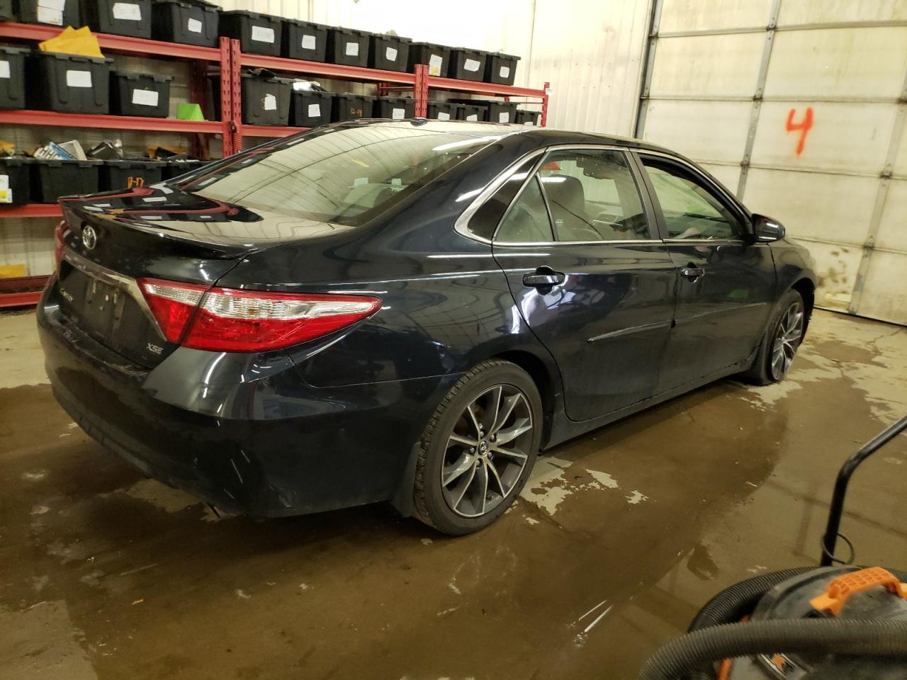 Obraz 3 z 2015 TOYOTA CAMRY XSE 2015 z VIN 4T1BK1FK4FU554866