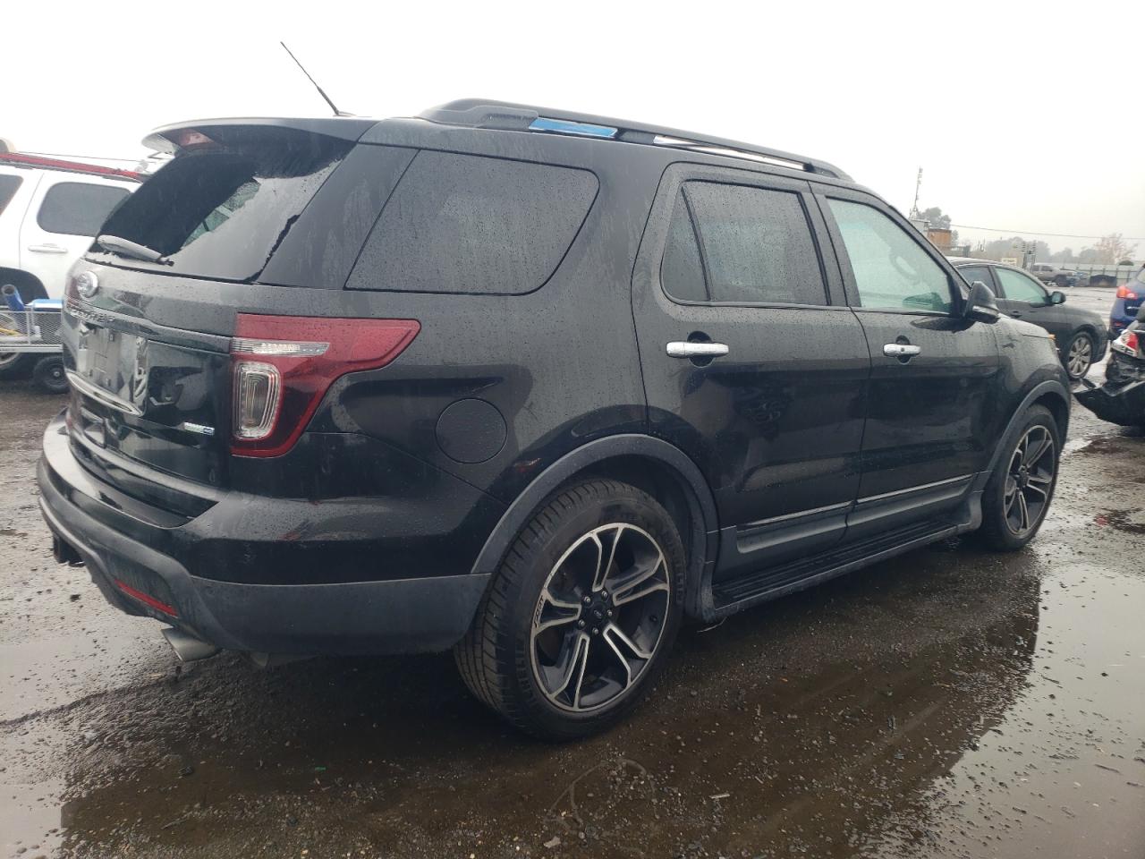Image 3 of 2013 FORD EXPLORER SPORT 2013 with VIN 1FM5K8GT8DGC06190