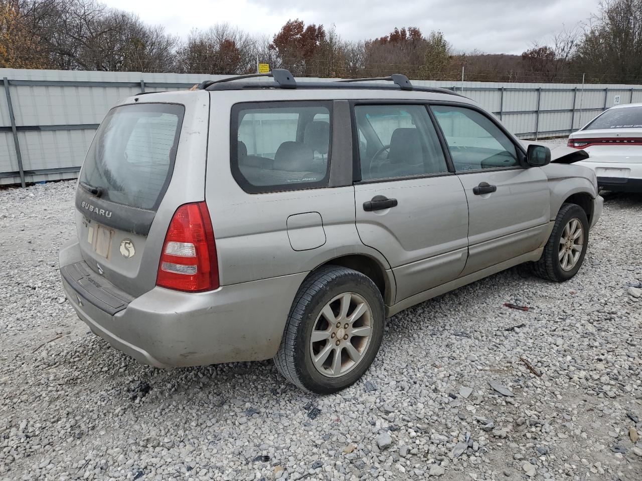 Obraz 3 z 2005 SUBARU FORESTER 2.5XS 2005 z VIN JF1SG656X5H738407