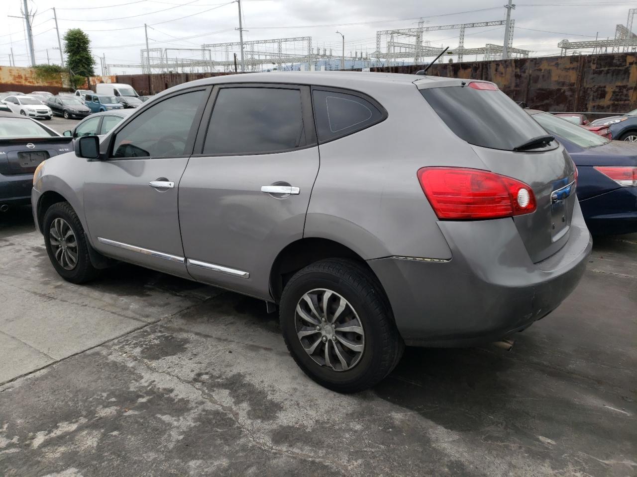 Image 2 of 2013 NISSAN ROGUE S 2013 with VIN JN8AS5MT7DW035500