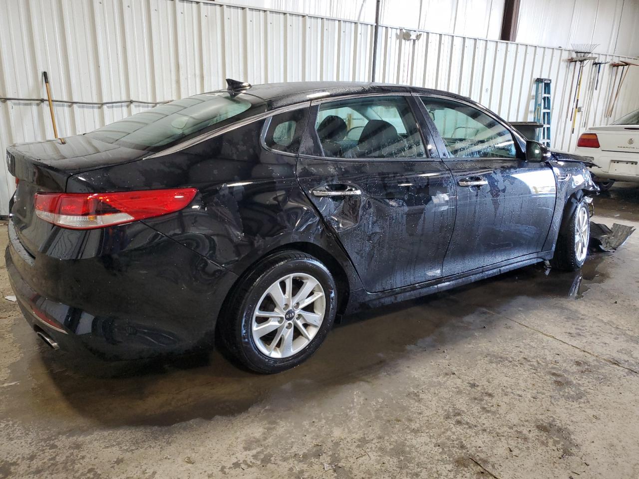 Image 3 of 2017 KIA OPTIMA LX 2017 with VIN 5XXGT4L35HG155401