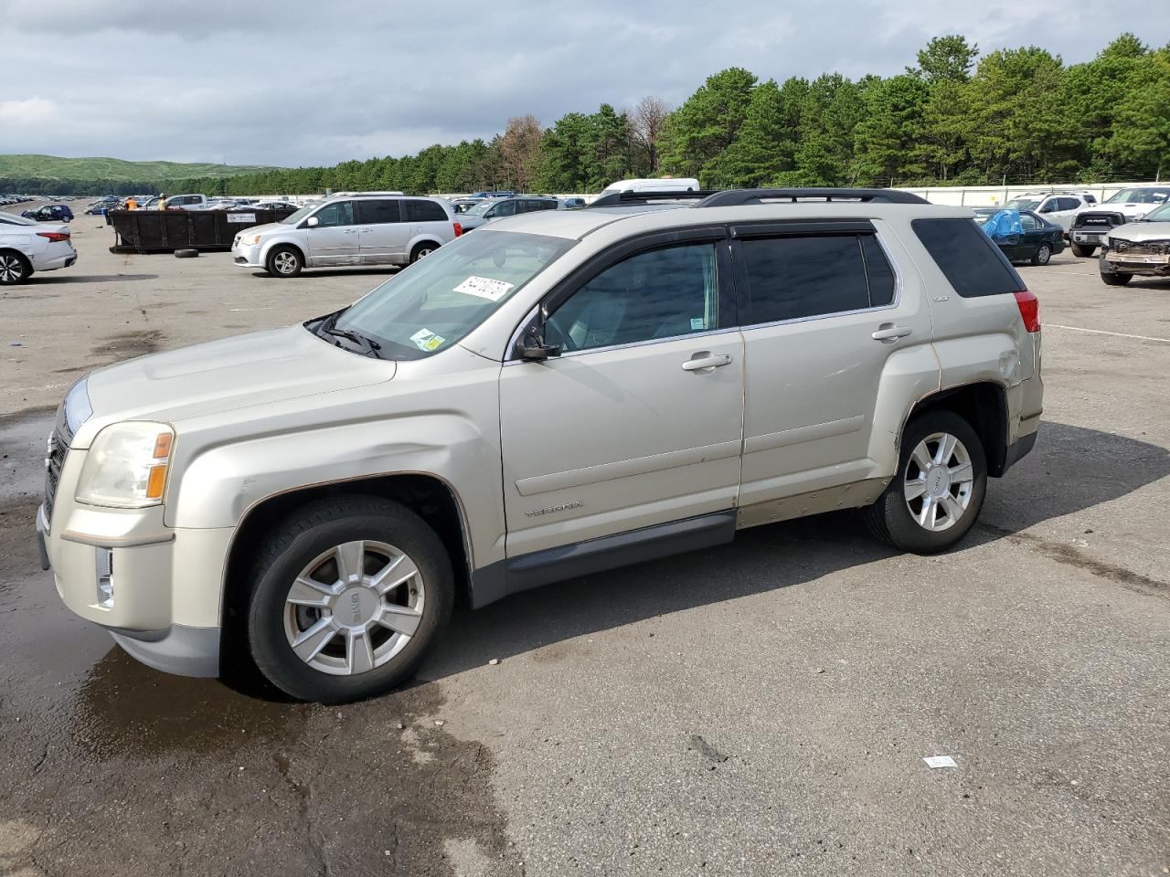 Image 1 of 2013 GMC TERRAIN SLT 2013 with VIN 2GKFLVEK2D6287593