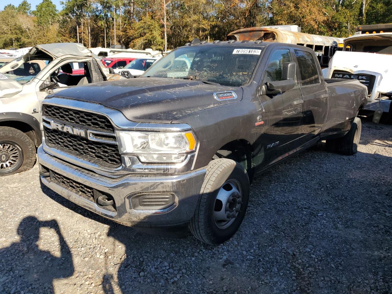 Image 2 of 2020 RAM 3500 TRADESMAN 2020 with VIN 3C63RRGL8LG128792