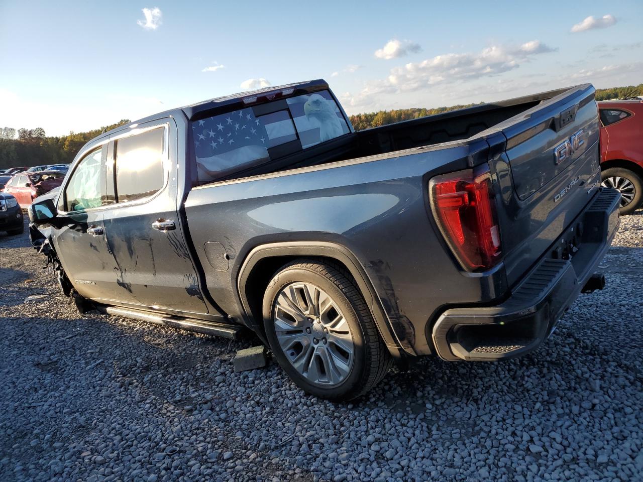 Изображение 2 2022 GMC SIERRA LIMITED K1500 DENALI 2022 с VIN 1GTU9FEL9NZ182345