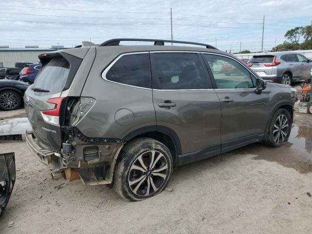 Изображение 3 2019 SUBARU FORESTER LIMITED 2019 с VIN JF2SKAUC6KH533487