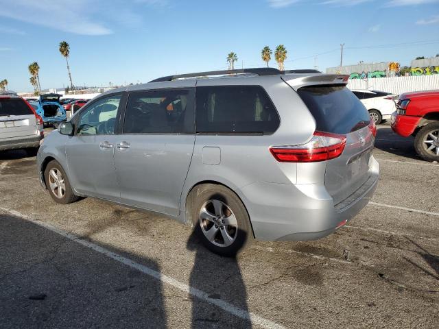 Изображение 2 2015 TOYOTA SIENNA LE 2015 с VIN 5TDKK3DCXFS629649